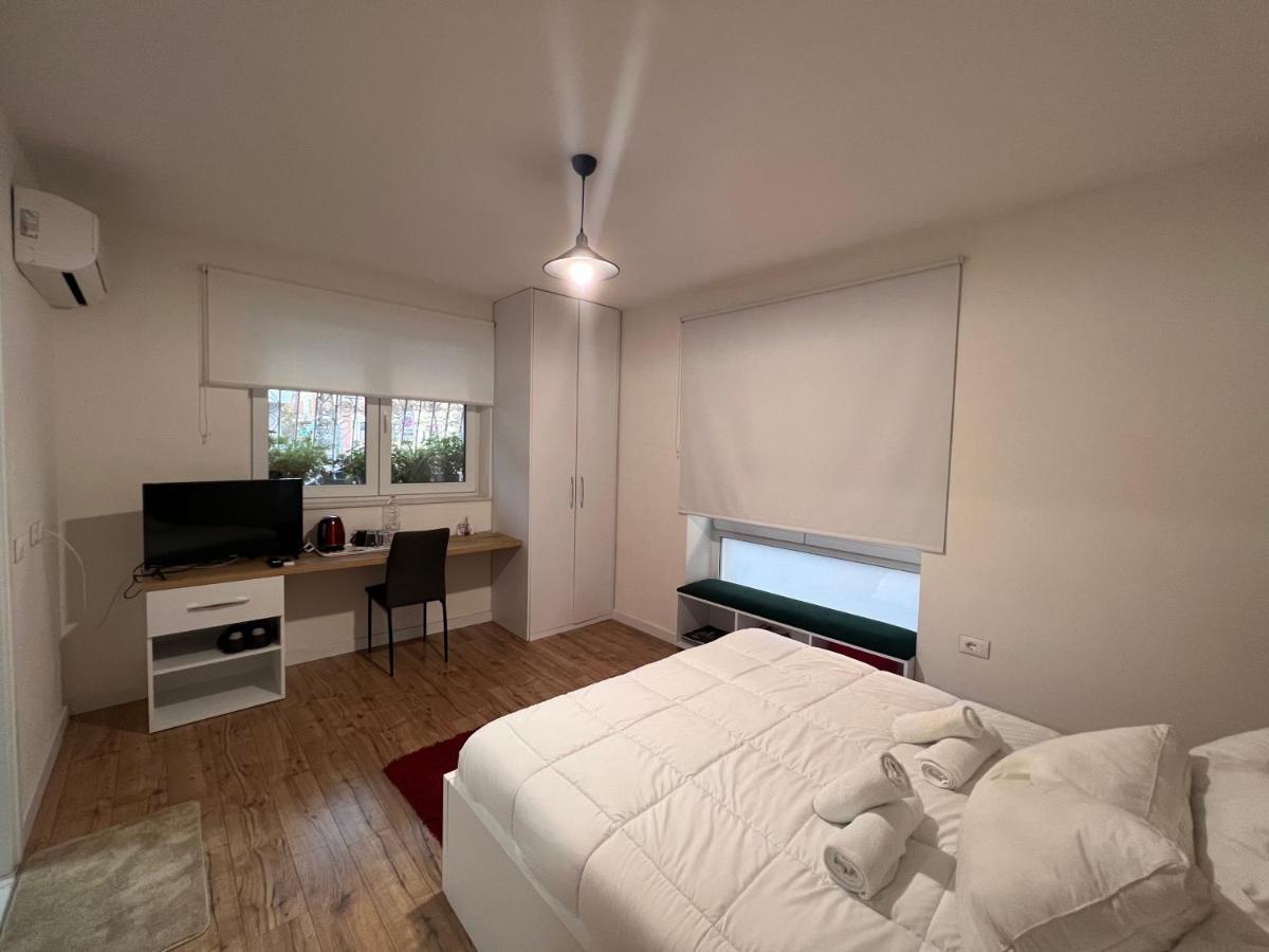 Grand Park & Bllok Area Rooms Tirana Exterior foto